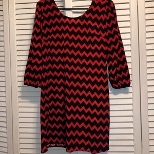 Chevron rue 21 dress. Size small.